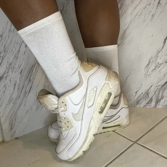 Nike Air Max 90 – White – Size 5.5Y / Women’s 7 – Classic Style - Picture 4 of 7
